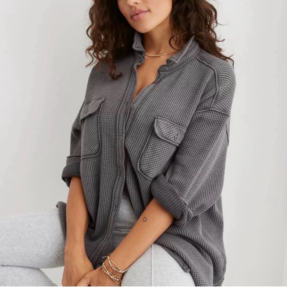 Aerie LumberJane Waffle Shirt Size Large Dark Gray Charcoal Oversized Relaxed